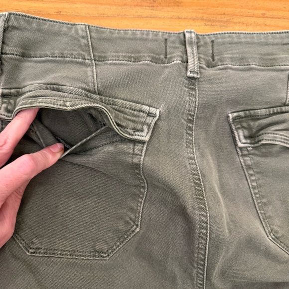 PAIGE Mayslie Jogger in Vintage Ivy Green Size 28 - Picture 7 of 16